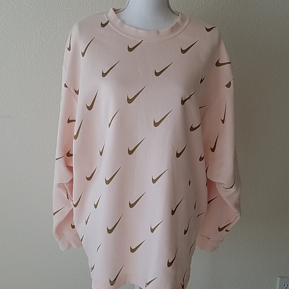 Nike Tops - Nike Sportswear Rally Metallic Logo Sweatshirt